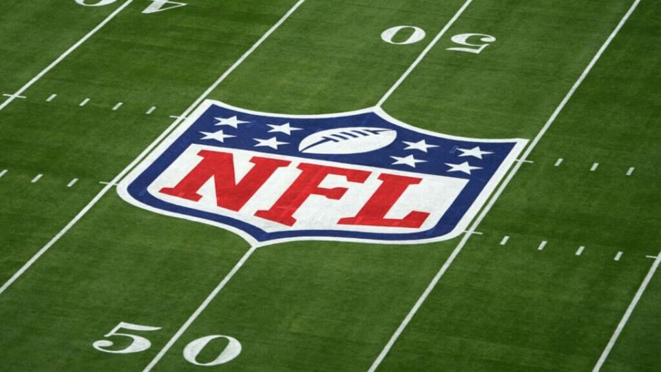 NFL RedZone included in DirecTV package as league, platform agree to multiyear renewal