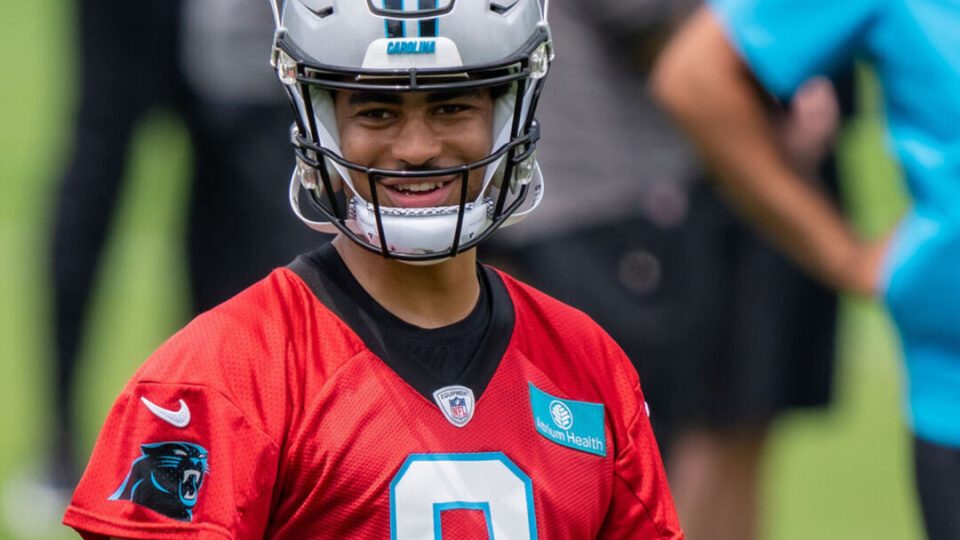 Panthers' Burns: Young has 'humble but I know I'm the shit' swag
