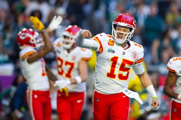 Mahomes, Chiefs aim to seize moment with repeat