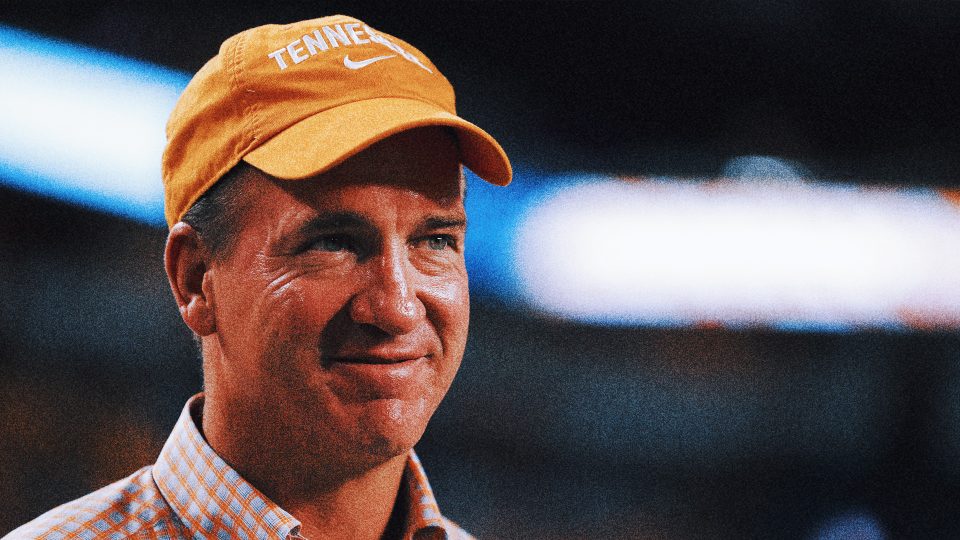 Peyton Manning returning to Tennessee as communications professor