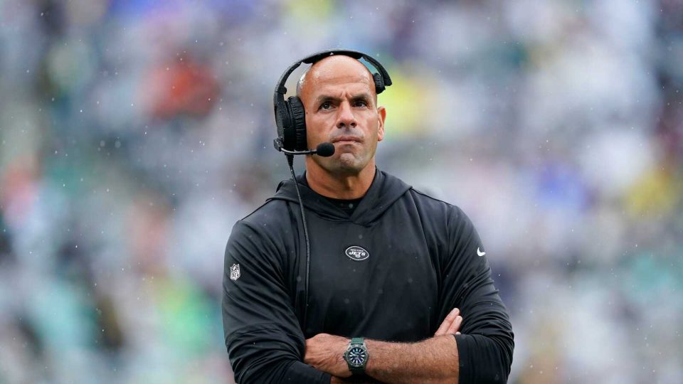 Did Jets' Robert Saleh avoid locker-room revolt with latest Zach Wilson comments?