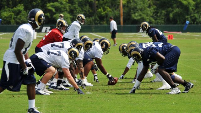 Saint Louis Rams Football team during practice, USA on August 19, 2009 — Photo by carlosphotos